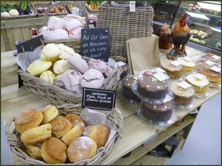 Meringues and Cakes